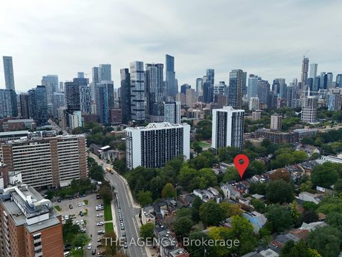 Photo 31 at 111 Seaton Street, Moss Park, Toronto