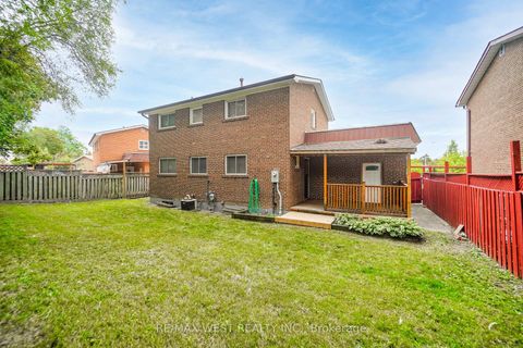 Photo 13 at 16 Opal Court, Jamestown, Toronto