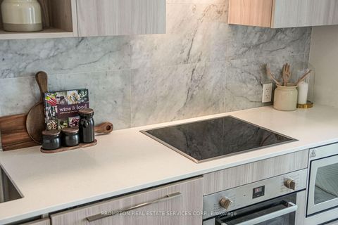 Photo 4 at 4011 - 19 Bathurst Street, Waterfront Communities C1, Toronto