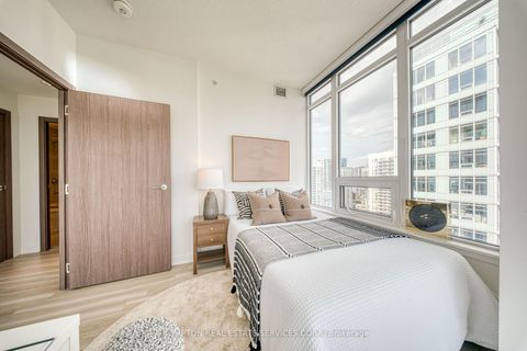 Photo 17 at 4011 - 19 Bathurst Street, Waterfront Communities C1, Toronto