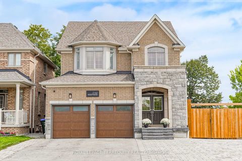 Photo 0 at 2162 Dawson Crescent, Alcona, Innisfil