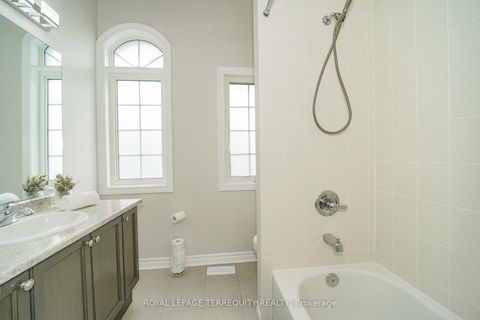 Photo 24 at 2162 Dawson Crescent, Alcona, Innisfil