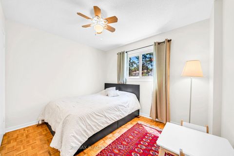 Photo 24 at 199 Weldrick Road W, North Richvale, Richmond Hill