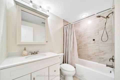 Photo 25 at 199 Weldrick Road W, North Richvale, Richmond Hill