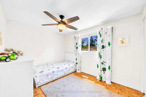 Photo 26 at 199 Weldrick Road W, North Richvale, Richmond Hill
