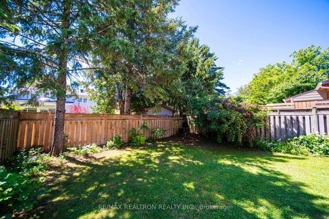 Photo 34 at 199 Weldrick Road W, North Richvale, Richmond Hill