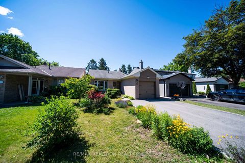 Photo 47 at 199 Weldrick Road W, North Richvale, Richmond Hill