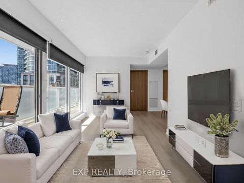 Photo 8 at 611 - 19 Bathurst Street, Waterfront Communities C1, Toronto