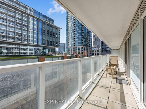 Photo 28 at 611 - 19 Bathurst Street, Waterfront Communities C1, Toronto