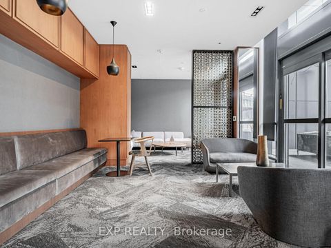 Photo 42 at 611 - 19 Bathurst Street, Waterfront Communities C1, Toronto
