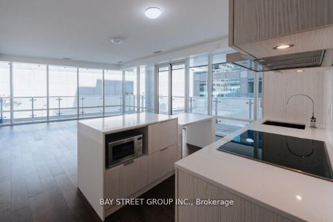 Photo 2 at 326 - 1 Bloor Street E, Yonge Corridor, Toronto