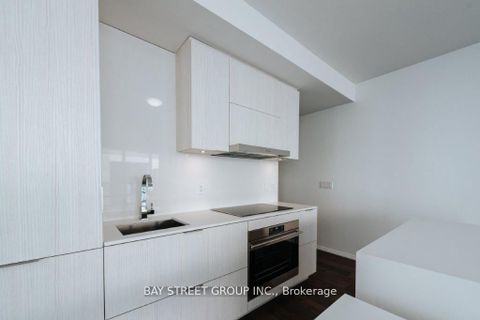 Photo 4 at 326 - 1 Bloor Street E, Yonge Corridor, Toronto