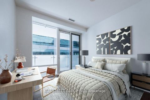 Photo 8 at 326 - 1 Bloor Street E, Yonge Corridor, Toronto