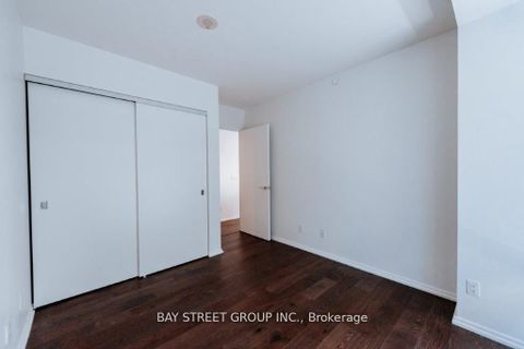 Photo 10 at 326 - 1 Bloor Street E, Yonge Corridor, Toronto