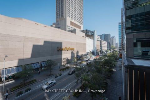 Photo 12 at 326 - 1 Bloor Street E, Yonge Corridor, Toronto