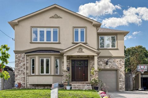 Photo 1 at 11 Bellvare Crescent, Maryvale, Toronto