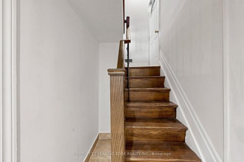 Photo 35 at 11 Bellvare Crescent, Maryvale, Toronto