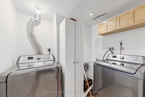Photo 36 at 11 Bellvare Crescent, Maryvale, Toronto