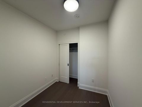 Photo 4 at 601 - 123 Portland Street, Waterfront Communities C1, Toronto