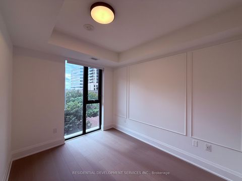 Photo 5 at 601 - 123 Portland Street, Waterfront Communities C1, Toronto