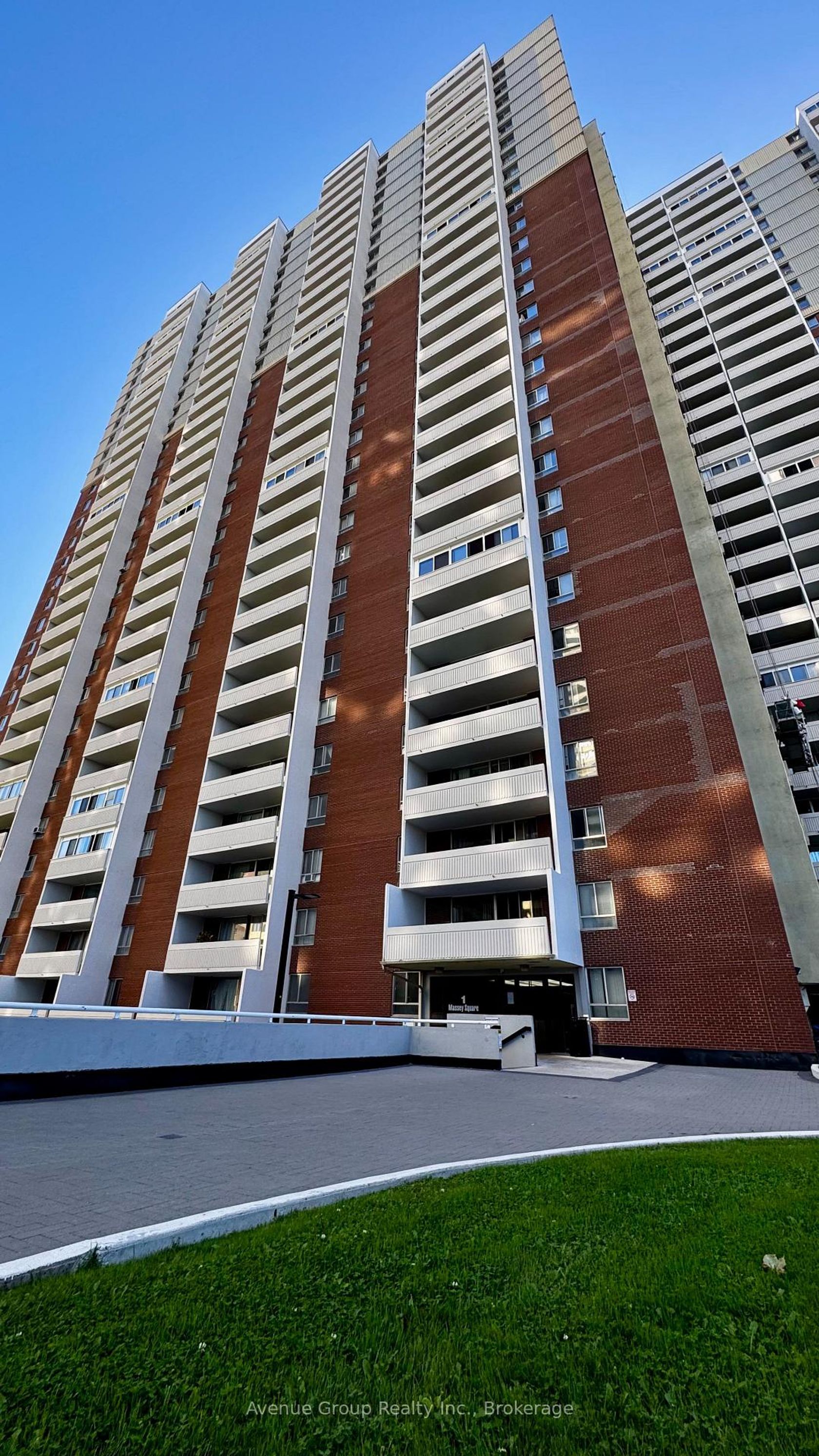 307 - 1 Massey Square, Crescent Town, Toronto 
