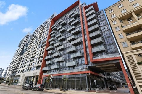 Photo 0 at 722 - 560 Front Street W, Waterfront Communities C1, Toronto