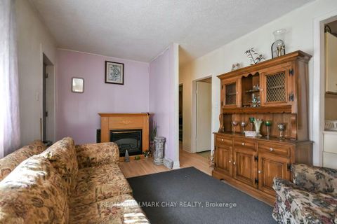 Photo 5 at 168 Anne Street S, Allandale, Barrie