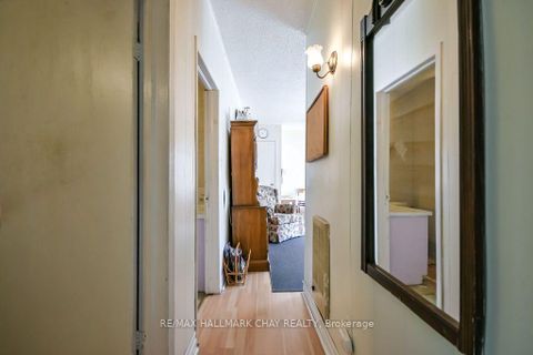 Photo 10 at 168 Anne Street S, Allandale, Barrie