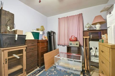 Photo 13 at 168 Anne Street S, Allandale, Barrie
