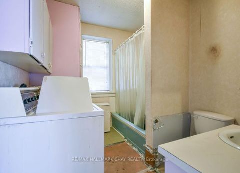 Photo 17 at 168 Anne Street S, Allandale, Barrie