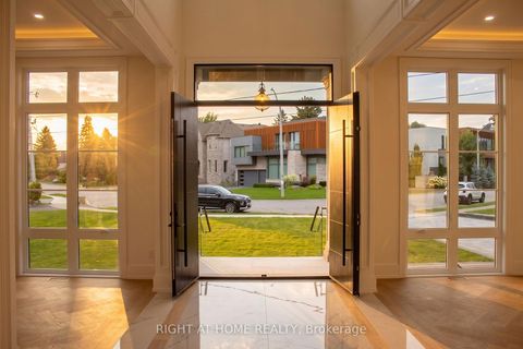 Photo 5 at 15 Orlon Crescent, South Richvale, Richmond Hill