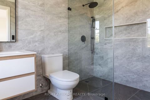 Photo 28 at 15 Orlon Crescent, South Richvale, Richmond Hill