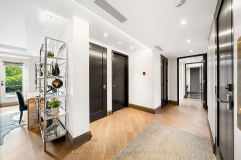 Photo 4 at 501 - 50 Old Mill Road, Kingsway South, Toronto