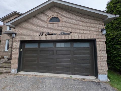 Photo 2 at 75 James Street, Ardagh, Barrie