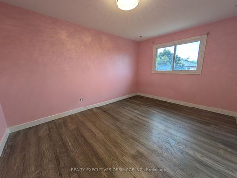 Photo 15 at 75 James Street, Ardagh, Barrie