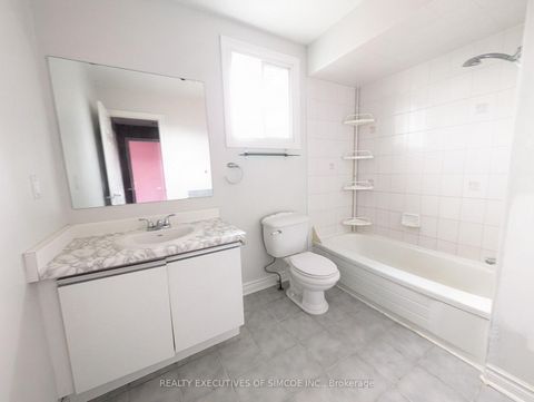 Photo 16 at 75 James Street, Ardagh, Barrie