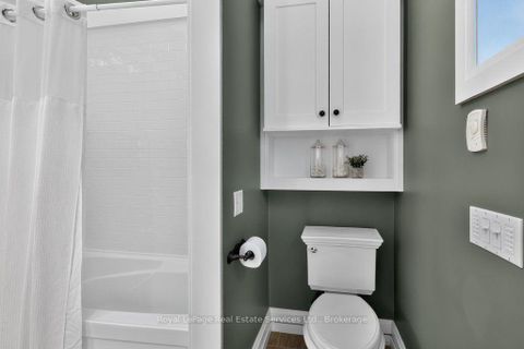 Photo 18 at 300 Lake Promenade, Long Branch, Toronto