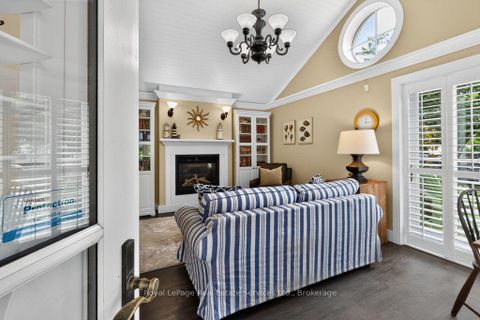 Photo 37 at 300 Lake Promenade, Long Branch, Toronto