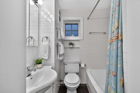 Photo 40 at 300 Lake Promenade, Long Branch, Toronto