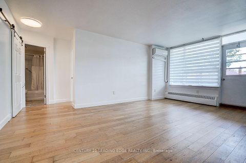 Photo 13 at 201 - 235 Grandravine Drive, Jane Heights, Toronto