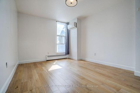 Photo 29 at 201 - 235 Grandravine Drive, Jane Heights, Toronto