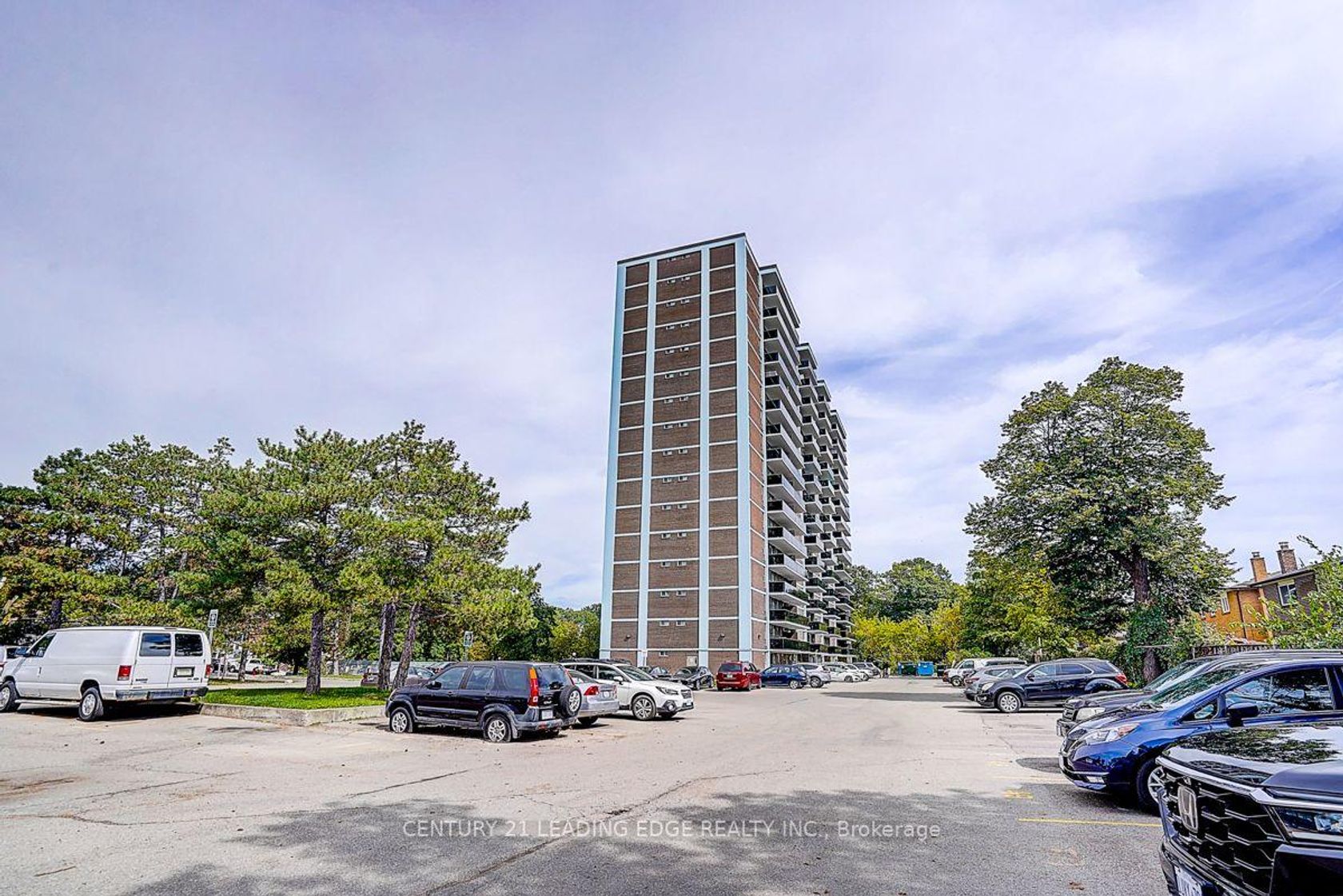 201 - 235 Grandravine Drive, Jane Heights, Toronto 