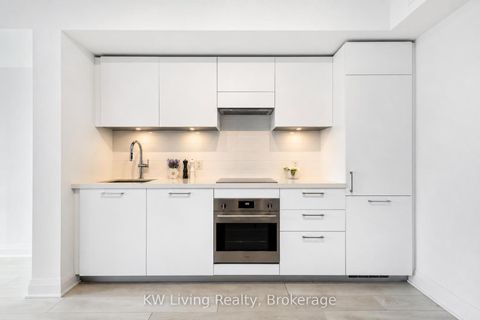 Photo 9 at 424 - 33 Frederick Todd Way, Thorncliffe Park, Toronto