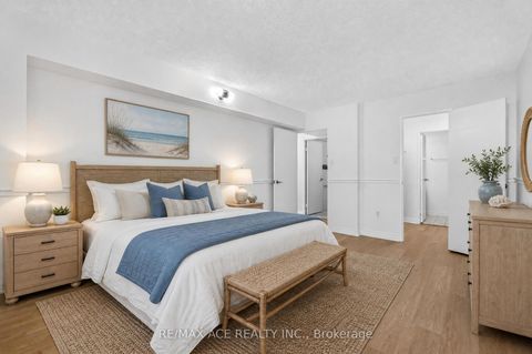 Photo 3 at 506 - 25 Sunrise Avenue, Victoria Village, Toronto