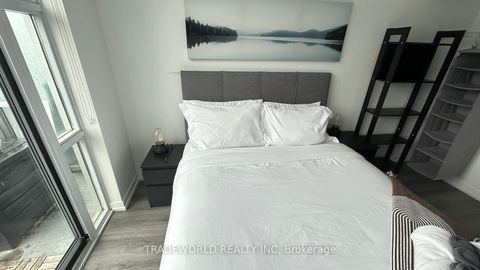Photo 27 at Ph7 - 10 Willison Square, Chinatown, Toronto
