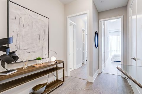 Photo 15 at 107 - 115 Denison Avenue, Chinatown, Toronto