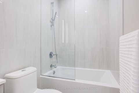 Photo 25 at 107 - 115 Denison Avenue, Chinatown, Toronto