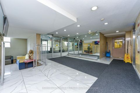 Photo 5 at 1910 - 2645 Kipling Avenue, Jamestown, Toronto