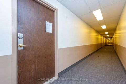 Photo 12 at 1910 - 2645 Kipling Avenue, Jamestown, Toronto