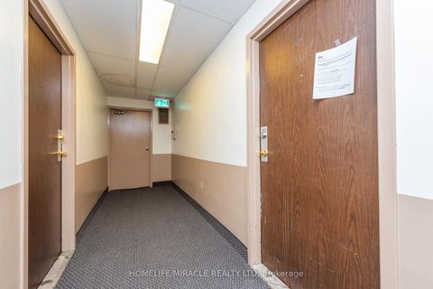 Photo 13 at 1910 - 2645 Kipling Avenue, Jamestown, Toronto